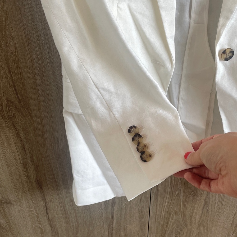 Club Monaco Classic Cream Blazer - Picture 4 of 4
